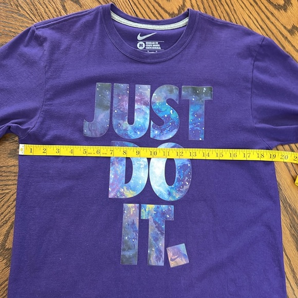 Nike Just Do It Graphic Logo Short Sleeve T Shirt Size M Regular Fit - Picture 5 of 5